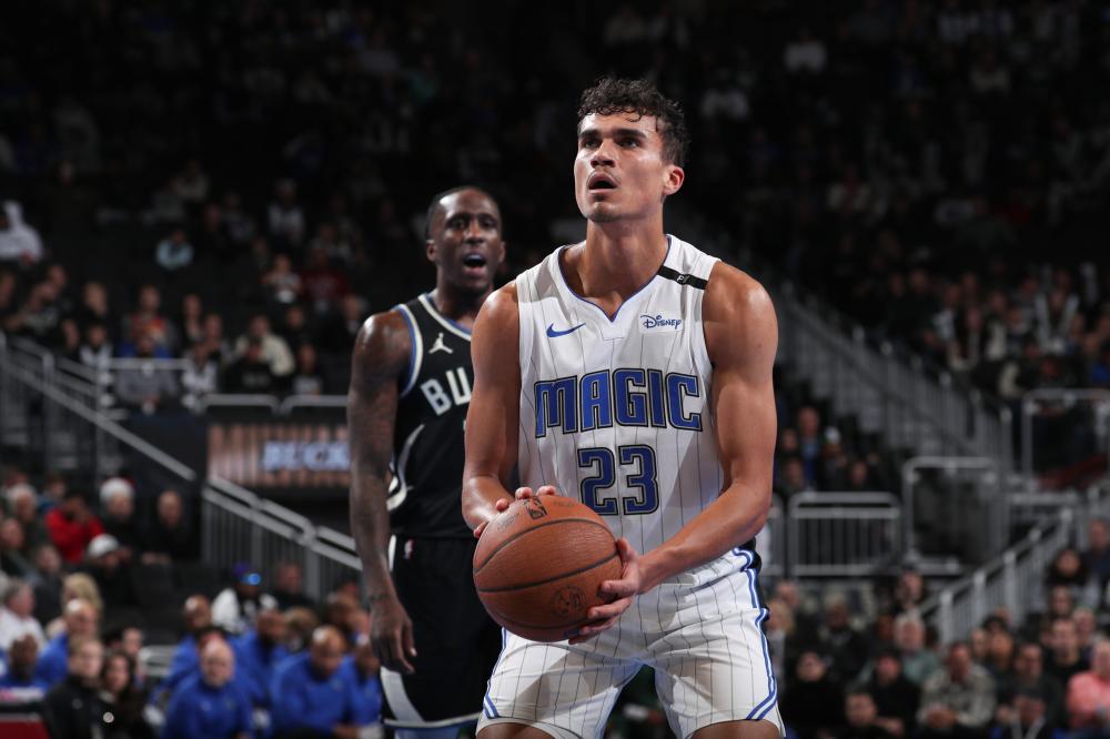 中场组合往 中场组合往