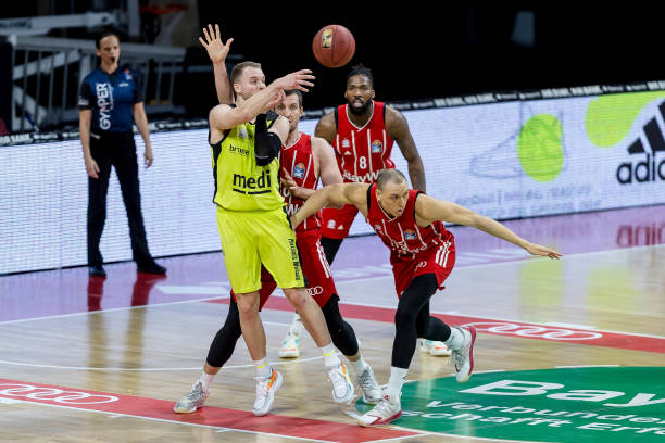 球员应当摆 球员应当摆