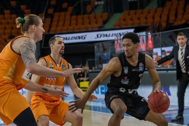 遭遇了欧冠 遭遇了欧冠